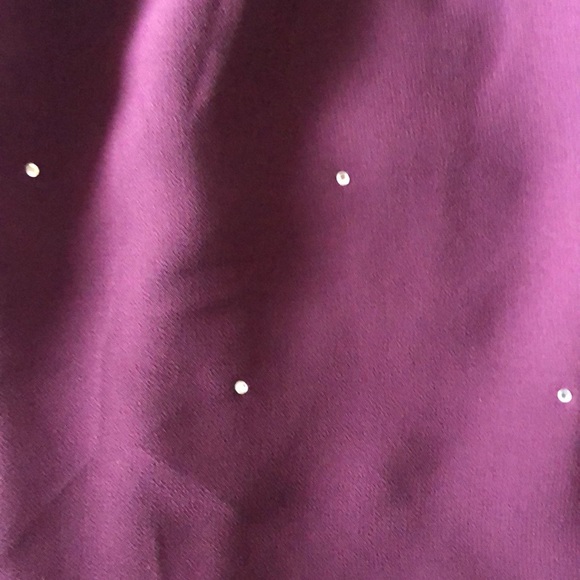 GUESS Magenta Off The Shoulder top w/ rhinestones - Picture 2 of 4